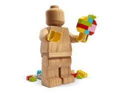 Figurine en bois LEGO